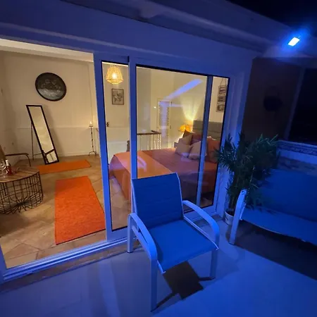 公寓 Residencia Bavaria, Espaco Inteiro No Centro De 蓬塔德尔加达