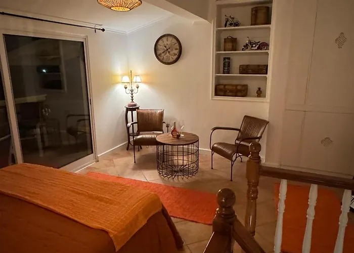 Residencia Bavaria, Espaco Inteiro No Centro De 蓬塔德尔加达