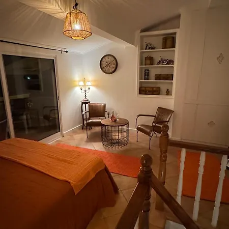 Residência Bavaria, Espaço Inteiro No Centro De Ponta Delgada