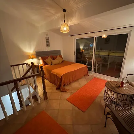 Residencia Bavaria, Espaco Inteiro No Centro De