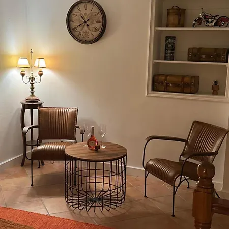 Residencia Bavaria, Espaco Inteiro No Centro De Apartman *