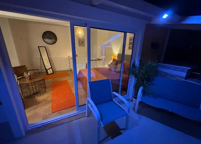 Διαμέρισμα Residencia Bavaria, Espaco Inteiro No Centro De Πόντα Ντελγκάντα