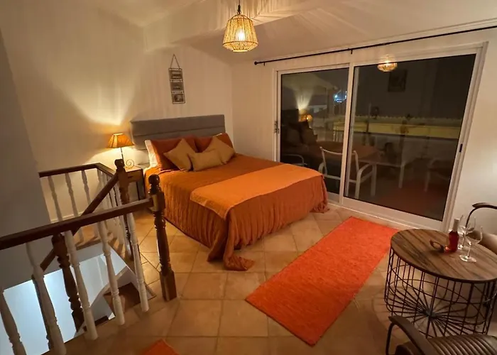 Residencia Bavaria, Espaco Inteiro No Centro De