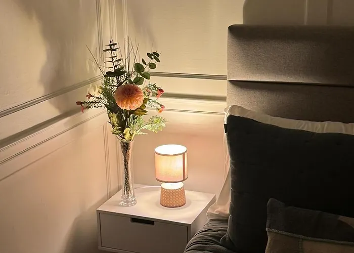 Residencia Bavaria, Espaco Inteiro No Centro De * Πόντα Ντελγκάντα